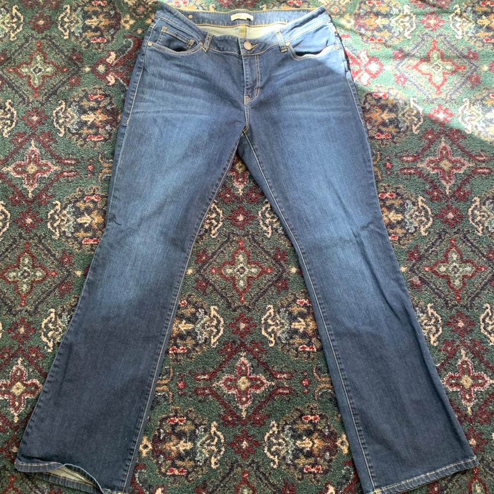 Cabi Style 120 Bootcut Jeans Size 10 NWOT